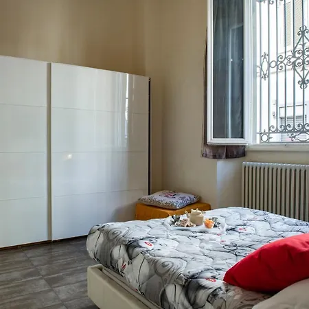 Mamo - Indipendenza Apartment Florence